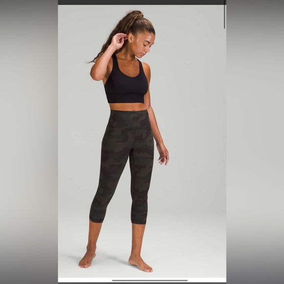 EUC Lululemon Align High-Rise Crop 21"
Heritage 365 Camo Dark Olive Multi - Picture 4 of 8